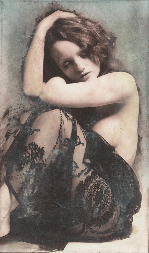Image of Ivory Flame by artist Catherine Barrows