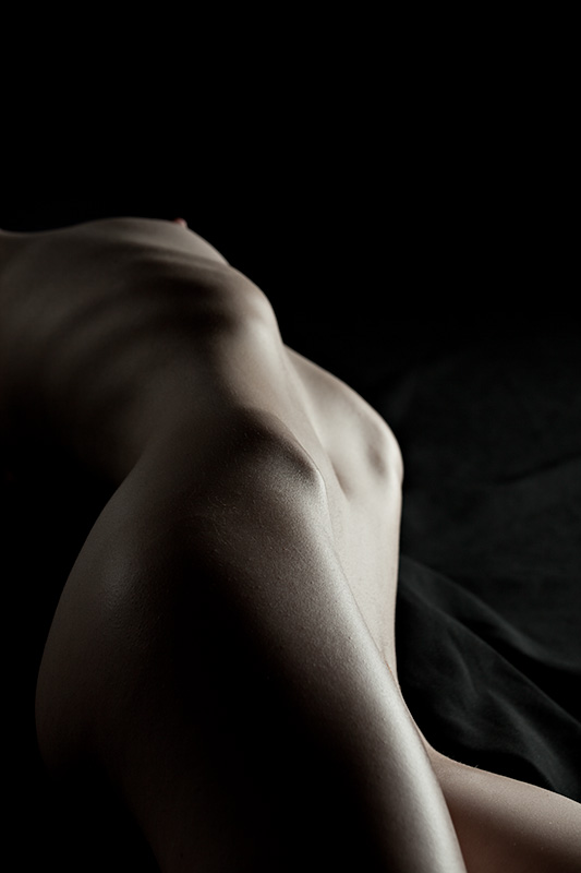 Ivory Flame model nude abstract bodyscape by photographer Eric Kellerman