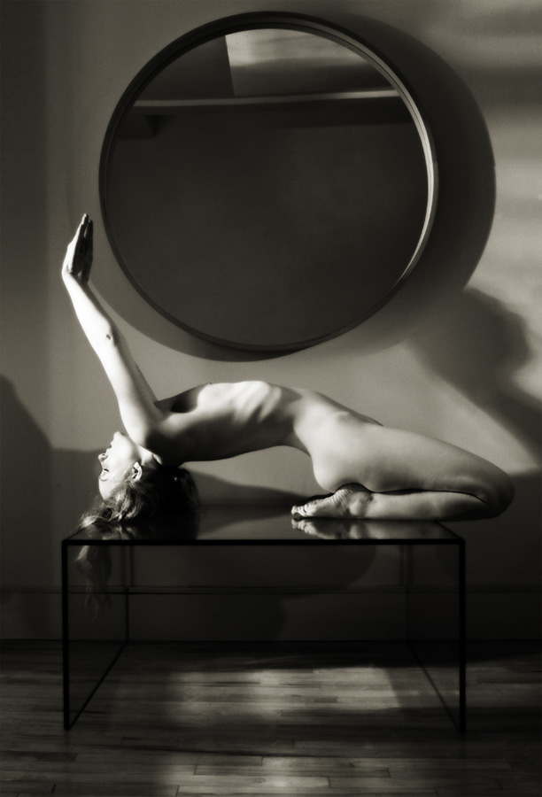 art nude naked model Ivory Flame
