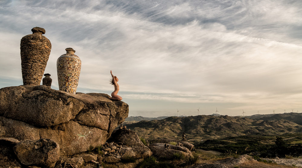 nude model IVORY FLAME in landscape by Tim Pile in Portugal