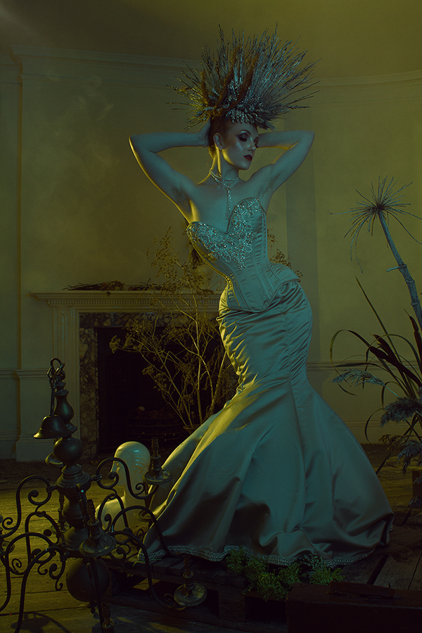 Ivory Flame by IMG_0886 Newo Images Ivory Flame 900 with Wyte Phantom designs, CC Millinery, Nett Gray hair stylist, Elaine Marie MUA Fashion