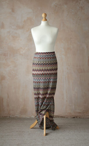 Patterned Figure-hugging Skirt