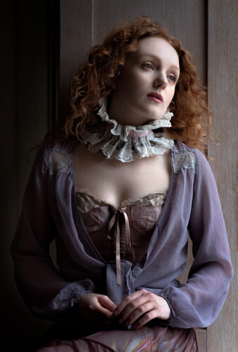 Small Lace Neck Ruff