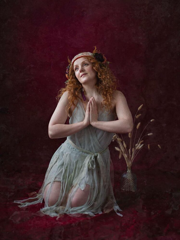 Pale Green Fairy Dress (Size 8-10) – £20